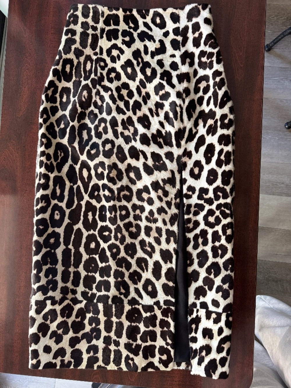 16Arlington Leather Calf Midi Skirt